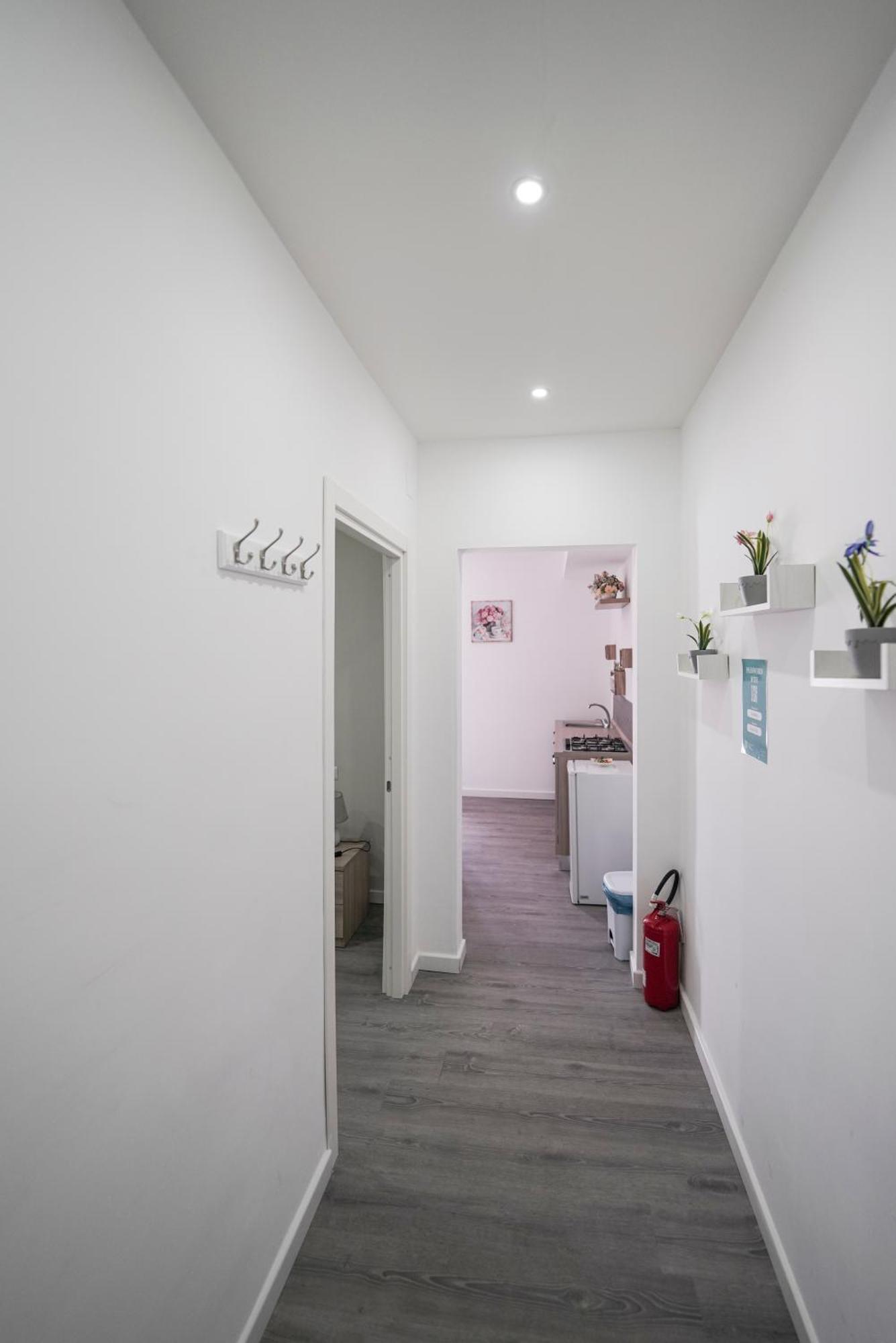 Capodichino Apartment 127 - 20 Naples Exterior photo