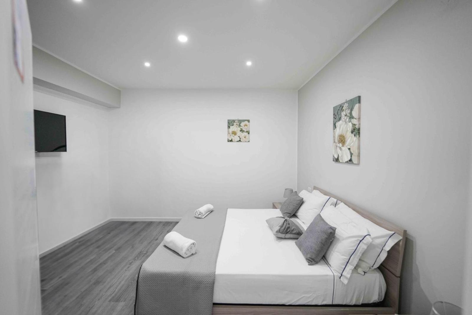 Capodichino Apartment 127 - 20 Naples Exterior photo